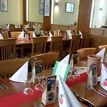Hotel Zur Post 3*