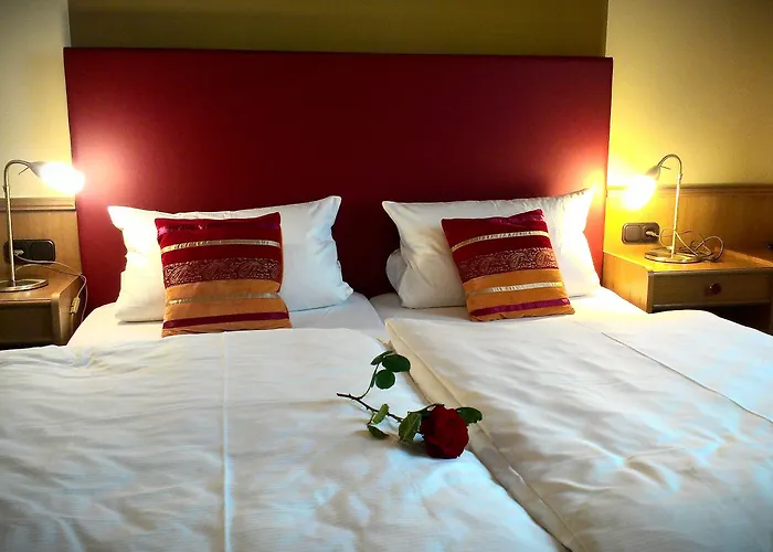 Zur Post فندق Schönberg